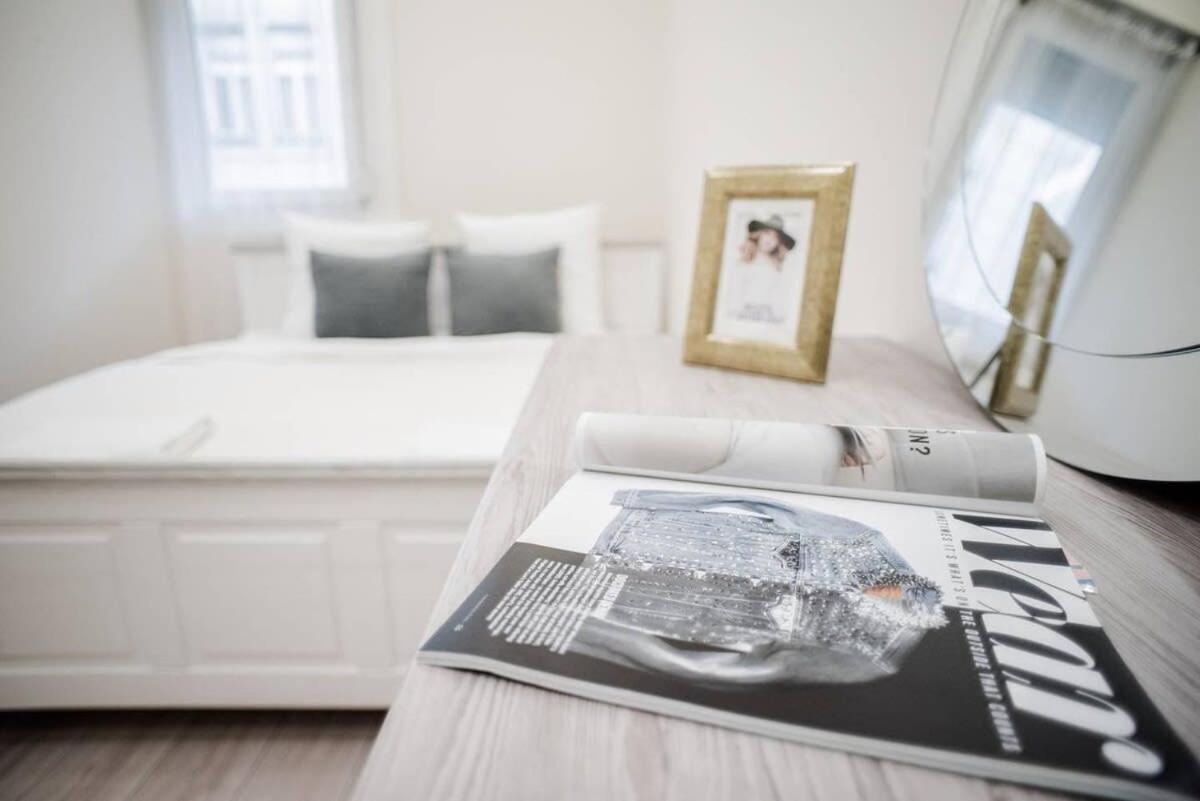 בודפשט New Luxury Apartment In The Center With A/C מראה חיצוני תמונה